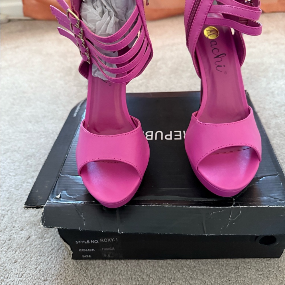 Women's Pink Strappy Heels